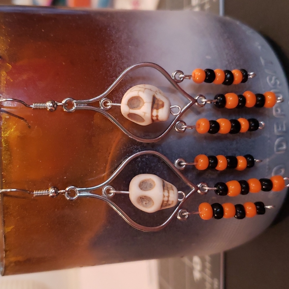 Halloween Skull Dangle Earrings